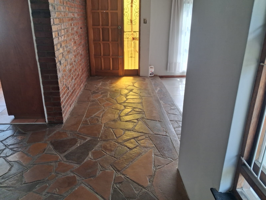 To Let 3 Bedroom Property for Rent in Amalinda Eastern Cape
